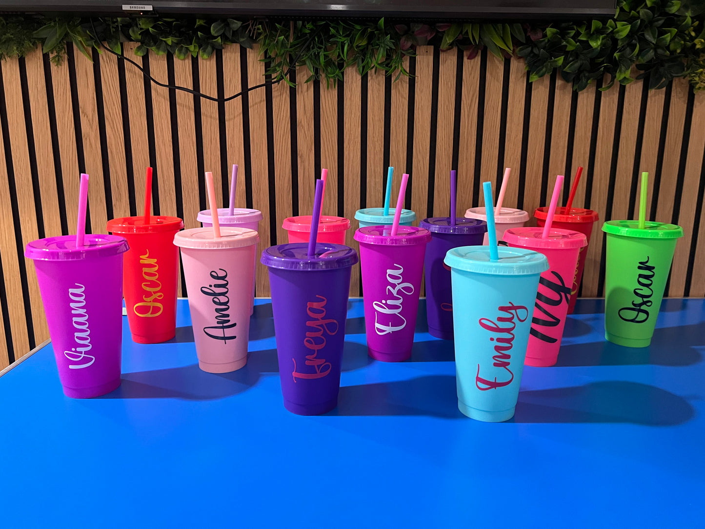 Personalised 24oz Coloured Cold Cups with Lid and Straw